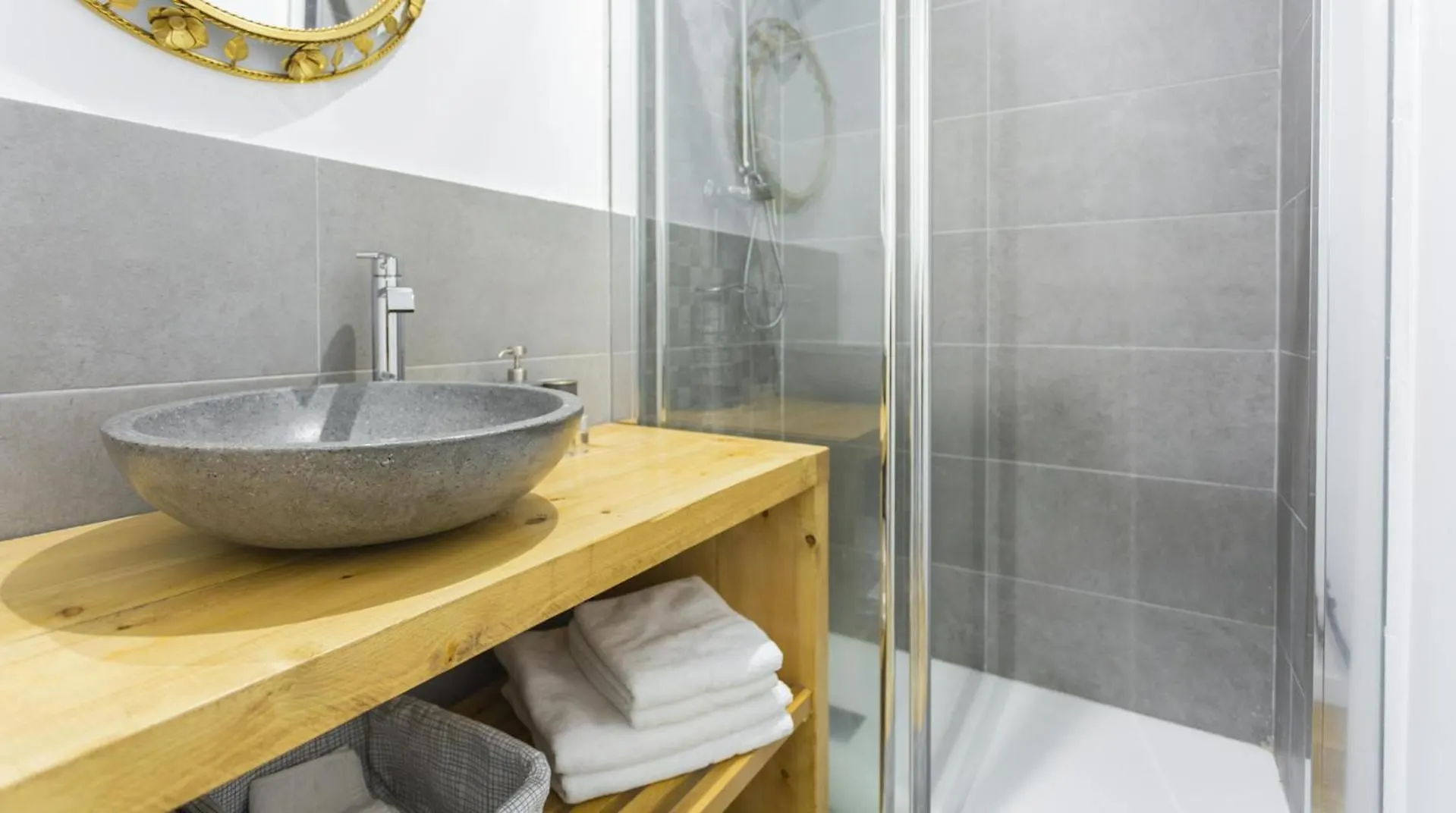 Sunrise Estate Hotel Rome